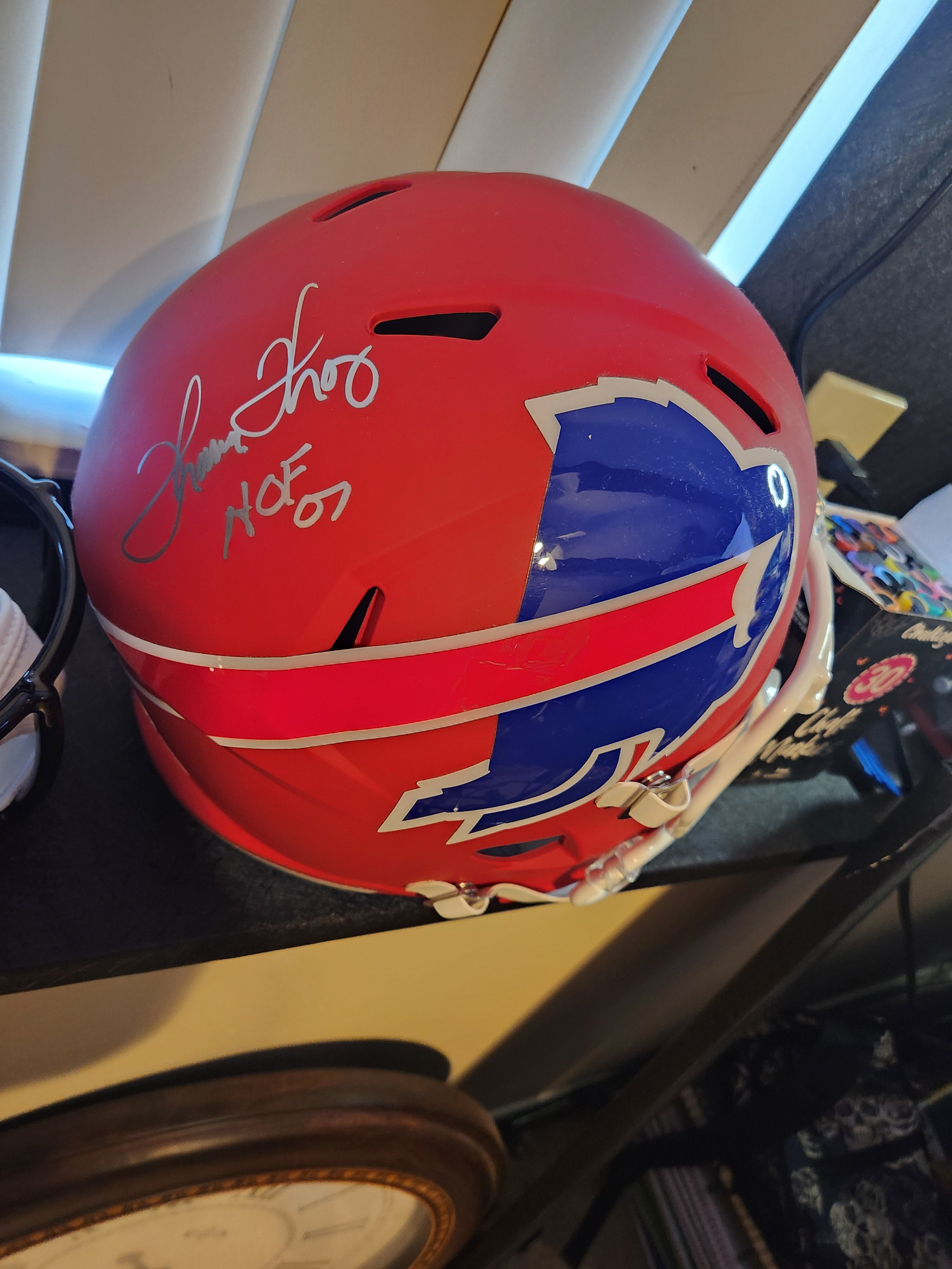 Thurman Thomas Replica Helmet – HOF 07 Inscription